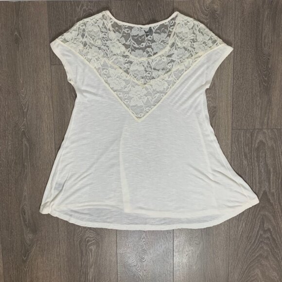Aritzia Dilemma Lace T-Shirt Blouse Top Short sleeve Ivory Cream Flowy Size S - Picture 11 of 13